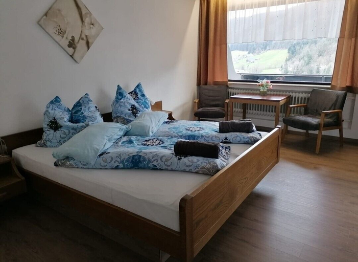 Bedroom 3, Pension Schwarzwaldblick, Ortenaukreis
