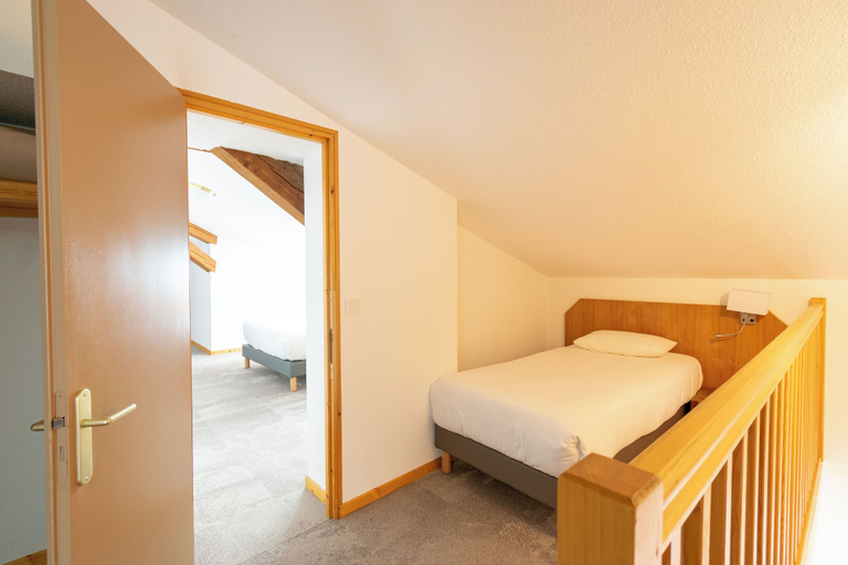 Bedroom 2, Hotel beau site, Doubs