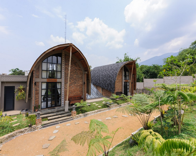 The Lavana Sasandu Gunung Salak Bogor, Bogor