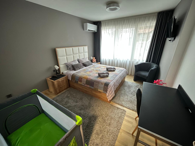 Others 5, CityApartment, Stolichna