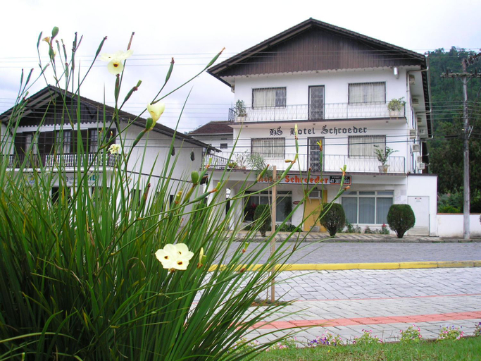 Others 5, Hotel Schroeder, Pomerode