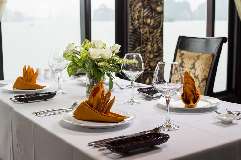Food & Drinks, ANCORA CRUISES, Hạ Long