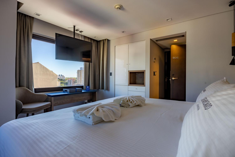 Bedroom 3, New Seaboard, La Costa