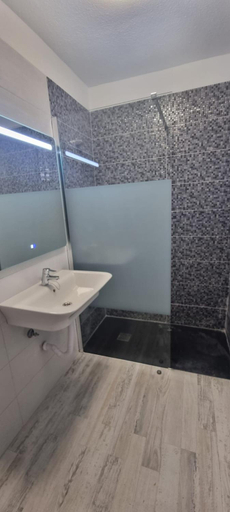 Bathroom 4, SUMMERLAND SUNSET, Santa Cruz de Tenerife