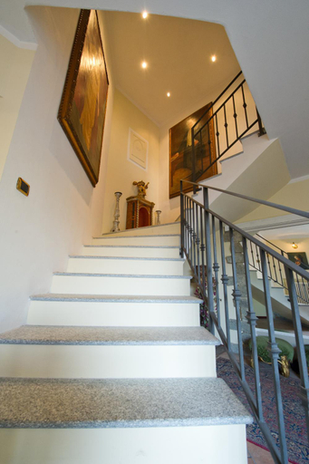 Others 5, B&B Villa Botto, Biella