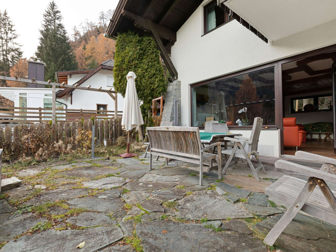 Others 5, Chalet in Mallnitz in Carinthia Near ski Area, Spittal an der Drau