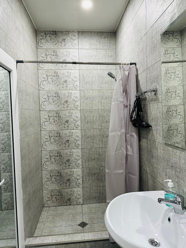 Bathroom 3, Hotel Vardzia Terrace, Aspindza