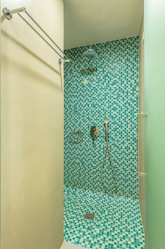 Bathroom 4, Erato Beach Hotel Adults Only, Crete