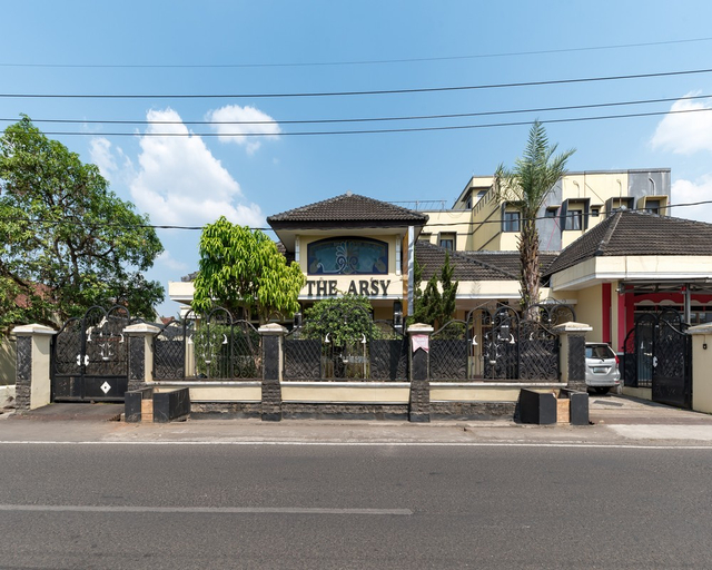 Exterior & Views, RedDoorz @ Jalan Siliwangi Tasikmalaya, Tasikmalaya