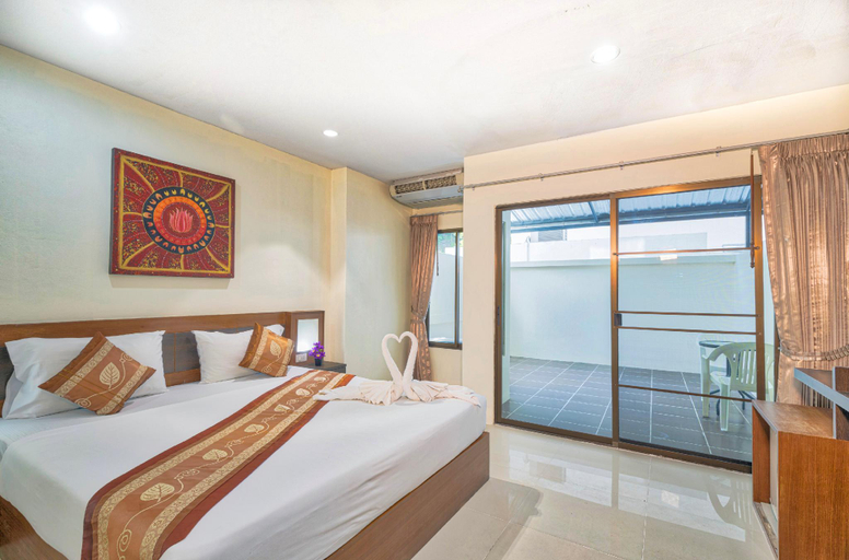 Bedroom 26