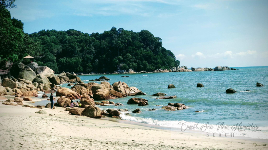 Beach 3, COMEL SEA VIEW HOMESTAY / GUEST HOUSE, Kuantan