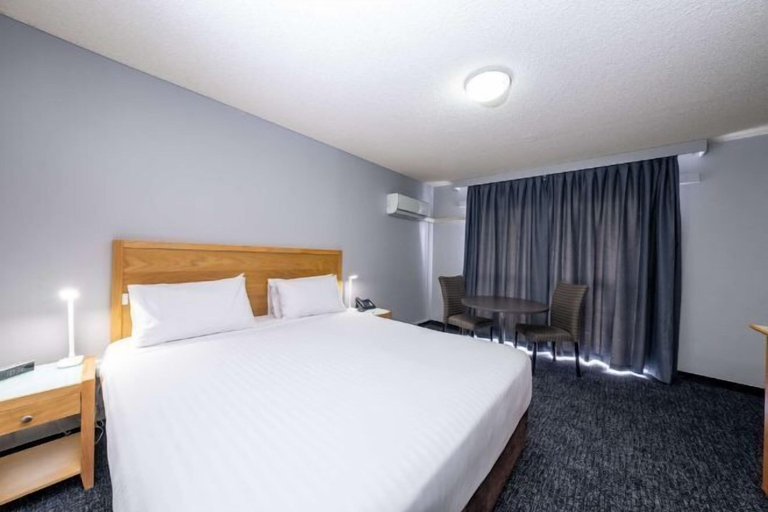 Bedroom 28