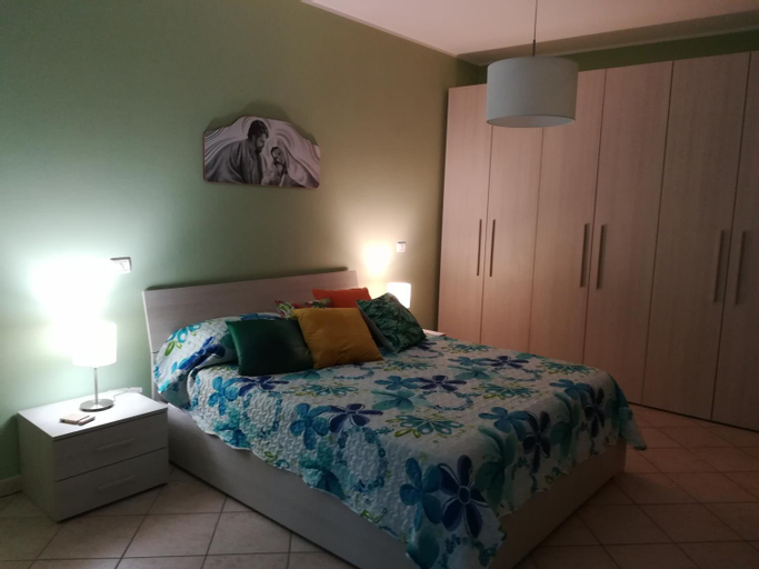 Bedroom 2, "Profumo di Tiglio", Viterbo