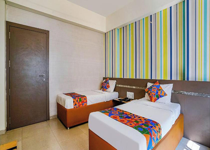 Bedroom 3, Hotel Gargi Deluxe, Pune
