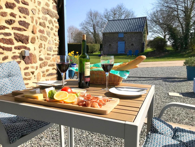 Food & Drinks 2, La Martiniere, Mayenne