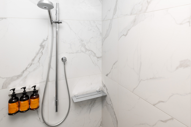 Bathroom 9