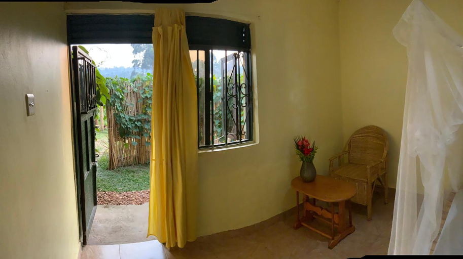 Others 1, Gaia Eco Hub BnB, Fort Portal