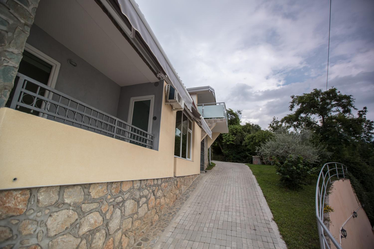 Exterior view 5, View Topia Apartments