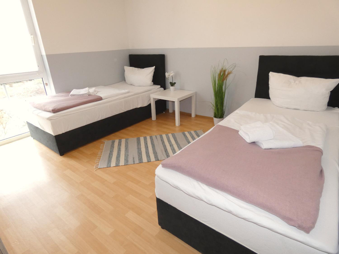 Bedroom 2, SUNNYHOME Monteurwohnungen und Apartments in Schwandorf, Schwandorf