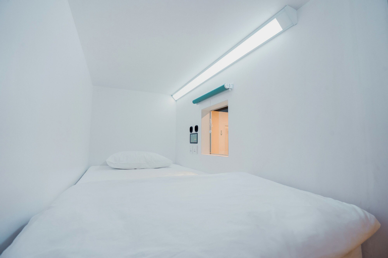 Bedroom 26