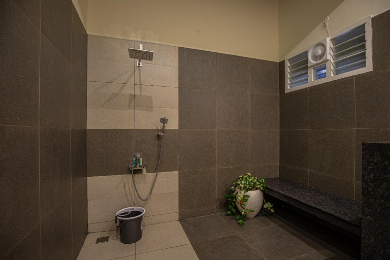 Bathroom 3