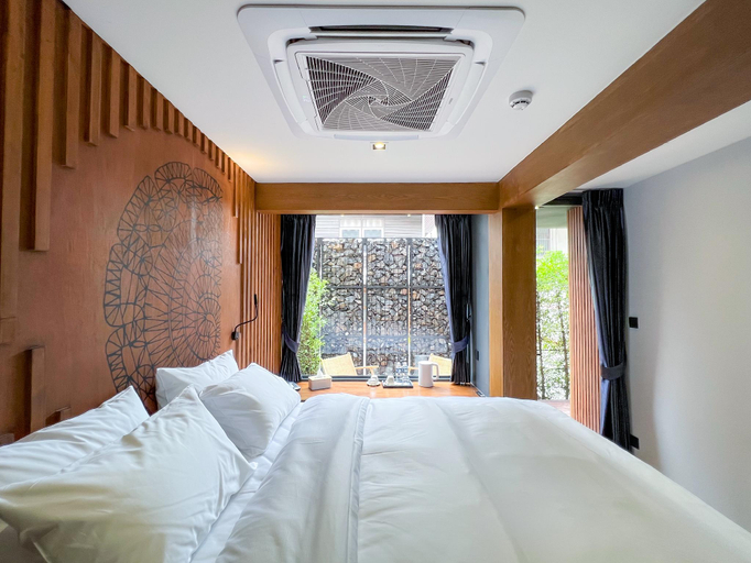 Bedroom 8