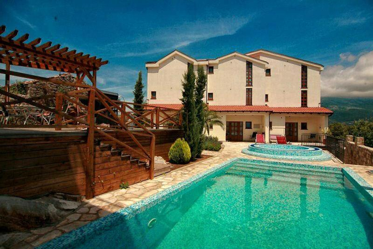 Sport & Beauty 2, Villa California