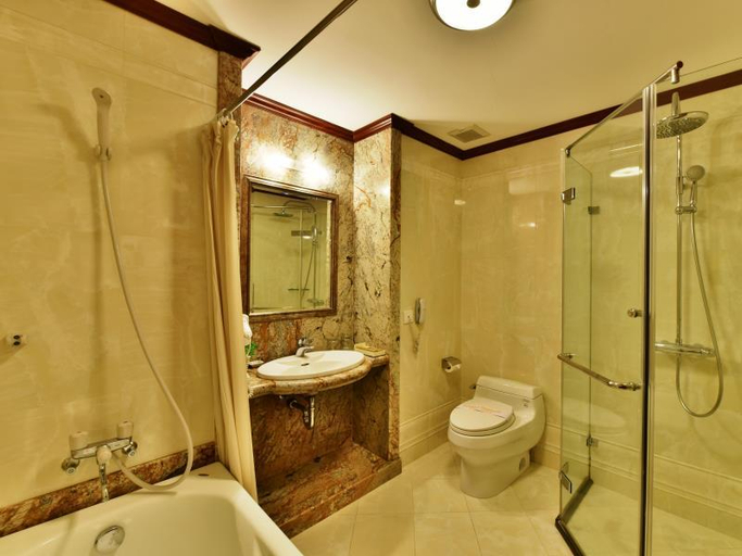 Bathroom 3, Golden Rice Hotel Hanoi, Hoàn Kiếm