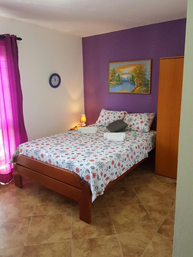 5, Apartments Jovan