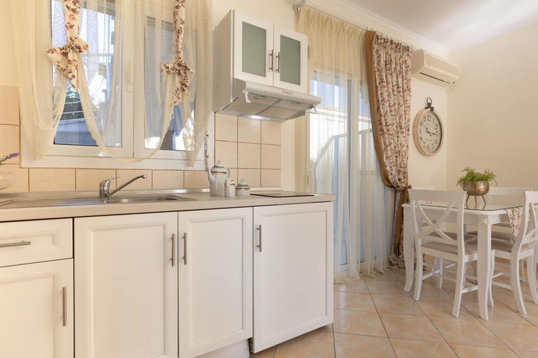 2, San Giorgio Apartments, East Macedonia and Thrace