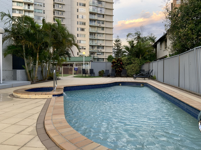 Sport & Beauty 2, Burleigh Gardens North Hi-Rise, Gold Coast
