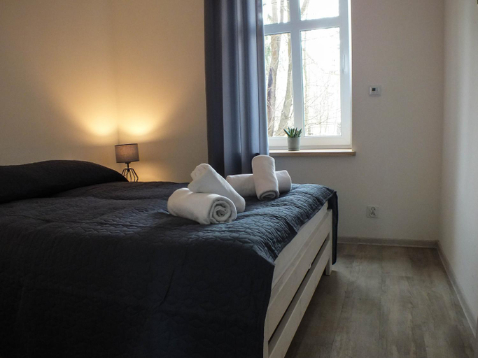 Others 5, Apartament Plac Piastowski 1, Jelenia Góra City