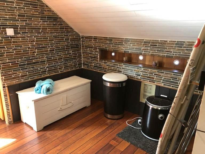 Bathroom 3, GiteAnne, Loire-Atlantique