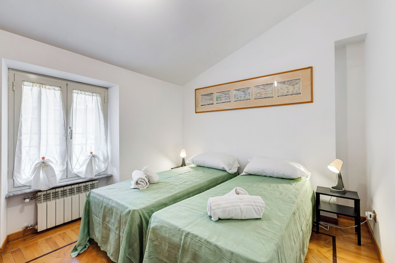 Bedroom 2, Colosseum Terrace Penthouse, Roma