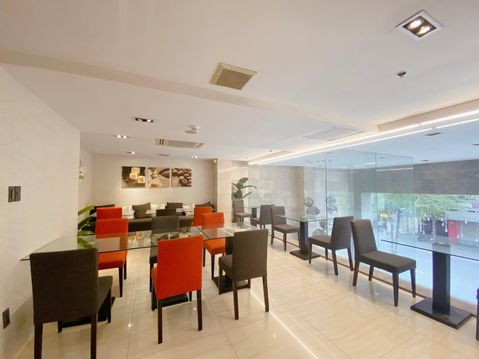 Restaurant 14