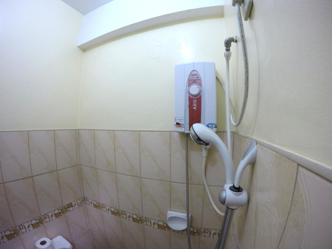 Bathroom 3