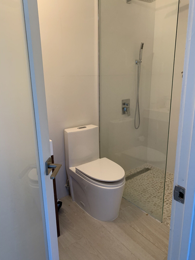 Bathroom, The Cay House
