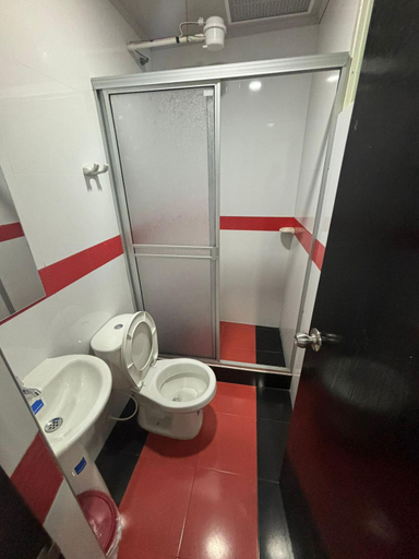 Bathroom 5, HOTEL TUNJA ALEJANDRIA, Tunja