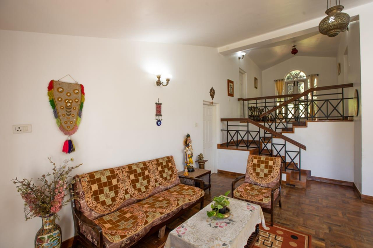 Food & Drinks 2, Mount View Residency, The Nilgiris