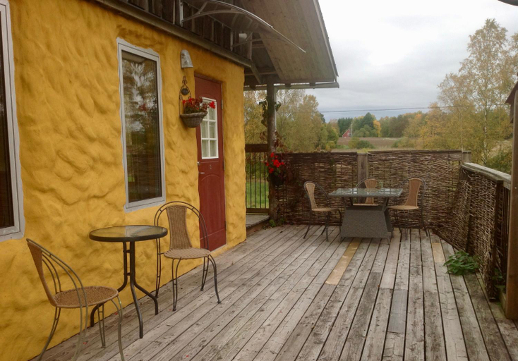 Others 5, Lanthotellet Hishult, Laholm