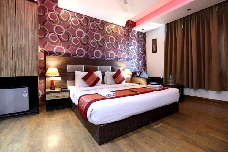 Bedroom 6