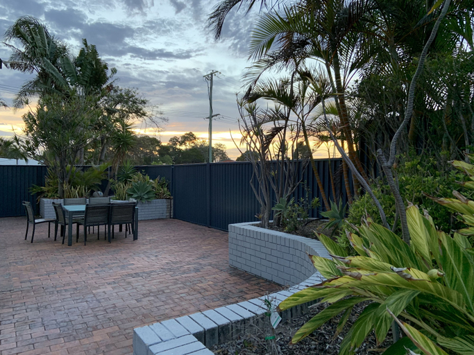 Others 5, Burleigh Gardens North Hi-Rise, Gold Coast