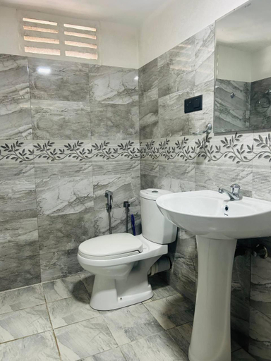 Bathroom 2, R villa unawatuna, Habaraduwa