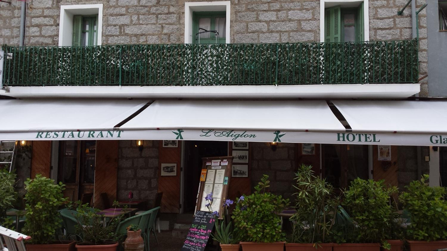 Entrance 5, Hotel Restaurant L'Aiglon, Corse-du-Sud