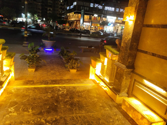 Others 4, باب المدائن, Nasr City 1