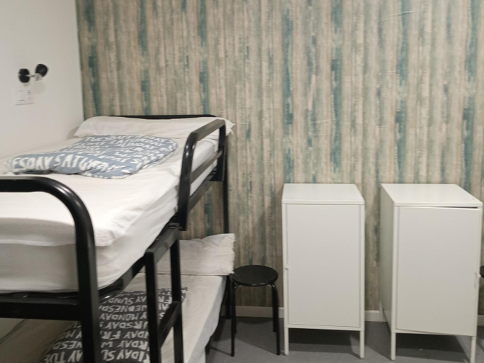 Others 3, Hostel Allegro, Cantabria