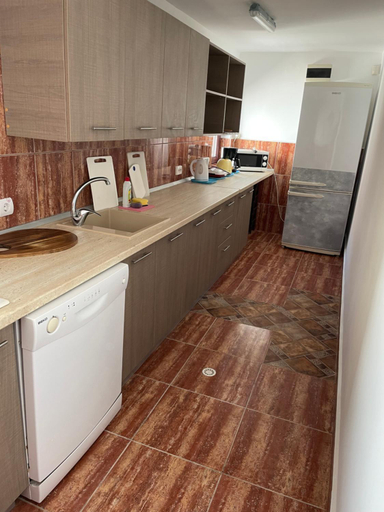 Others 2, Casa Alba Paflora Saturn, Mangalia