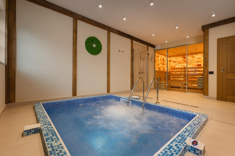 Sport & Beauty 2, Chalet Royal, Sinaia