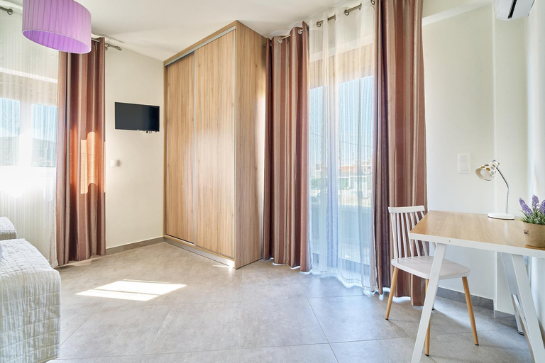 Others 5, Lydias Apartments, Crete