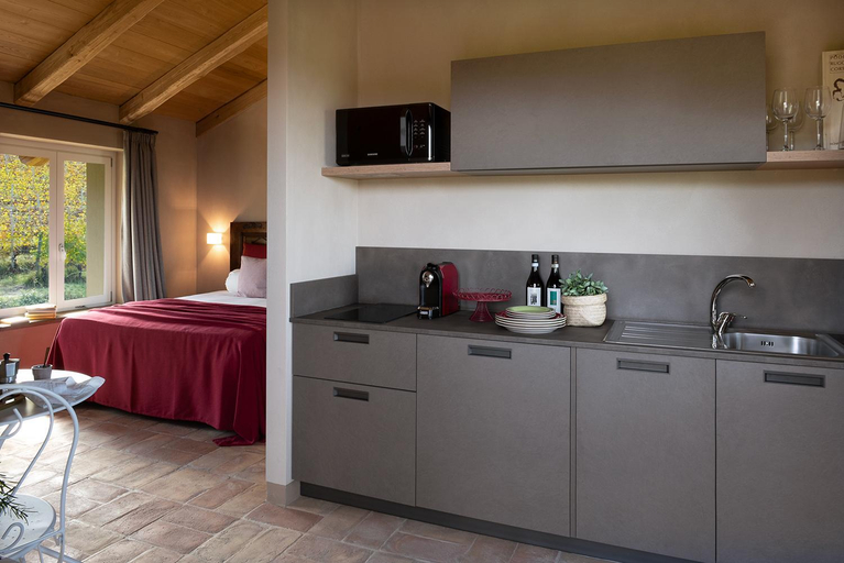 Others 5, I Ciabot di Monforte, Cuneo